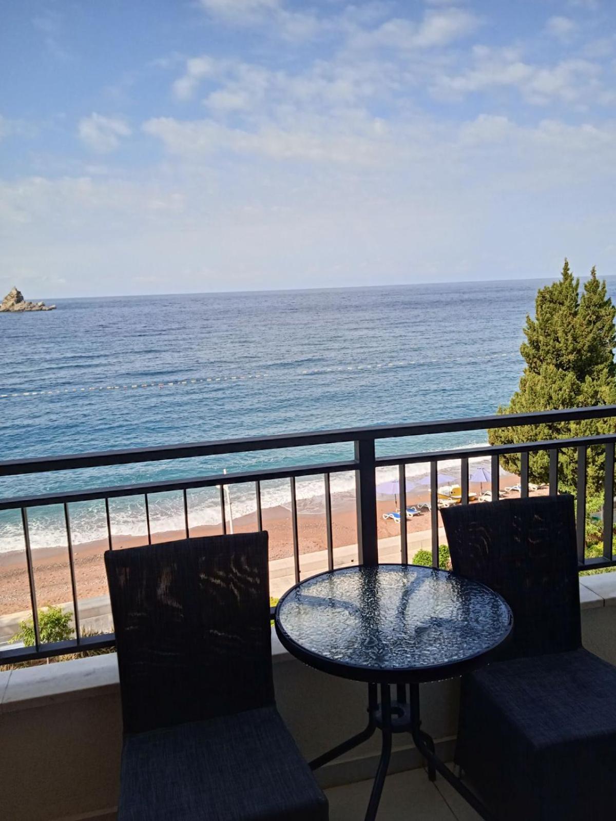 Mar Azul Apartments Petrovac المظهر الخارجي الصورة